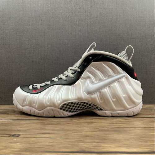 【650】[624041-103]-[AIR FOAMPOSITE PRO CHROME WHITE WHITE/BLACK/UNIVERSITY RED]-[MAN:38.5-46]