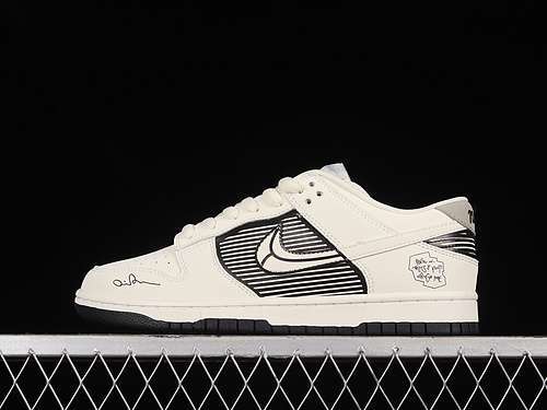 【380】[AW2011-631]-[SB DUNK LOW OFF WHITE/BLACK]-[WOMAN:36-39]-[MAN:40-46]