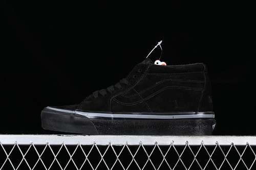 【250】[VN0A3WM3AFG]-[NEIGHBORHOOD X V*ANS SK8 MID BLACK]-[WOMAN:35-39]-[MAN:40-44]