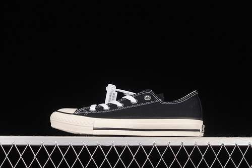 【220】[CHUCK TAYLOR ALL STAR J 1980S LOW BLACK/BEIGE/BLACK]-[WOMAN:35-39]-[MAN:40-44]
