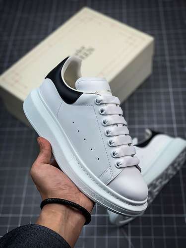 【580】[ALE*XANDER MCQUEEN SHOES WHITE/BLACK]-[WOMAN:35-39]-[MAN:40-44]