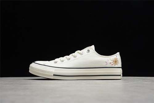 【230】[572426C]-[CHUCK TAYLOR ALL-STAR 70S LOW EGRET/BLACK/MULTI-COLOR]-[WOMAN:35-39]-[MAN:40-44]