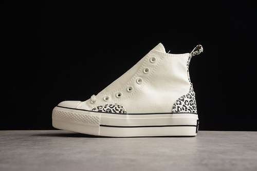 【250】[A03874C]-[CHUCK TAYLOR ALL STAR LIFT PLATFORM HIGH ANIMALIER EGRET/BLACK/EGRET]-[WOMAN:35-40]