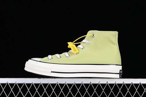 【200】[A04585C]-[CONVERSE CHUCK 70 HIGH CHEEKY CORAL/EGRET/BLACK]-[UNSIEX:35-44]