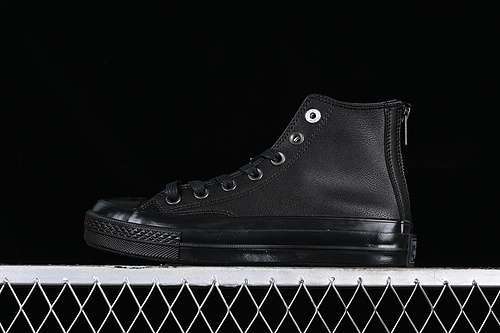 【240】[A08159C]-[CONVERSE CHUCK 70S BLACK]-[WOMAN:35-39]-[MAN:40-44]