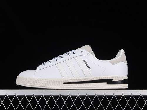 【250】[GW8852]-[INVINCIBLE X NEIGHBORHOOD X CAMPUS 15TH ANNIVERSARY CLOUD WHITE/CORE BLACK]-[36-46]