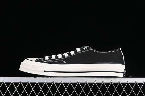 【240】[1AD661]-[CONVERSE N.HOLLYWOOD ADDICT WHITE/BLACK]-[WOMAN:35-39]-[MAN:40-44]
