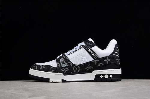 【800】[L*V TRAINER SNEAKERS BLACK/WHITE/BLACK]-[MAN:38-45]