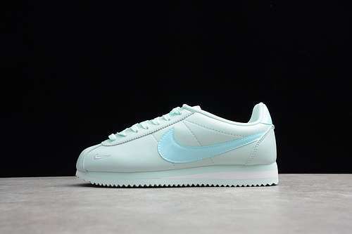 [905614-009]-[CLASSIC CORTEZ PREMIUM BARELY GREY/WHITE]-[WOMAN:36-39]