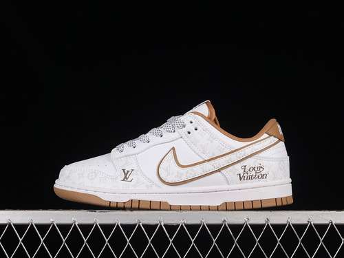 【270】[XD6188-002]-[SB DUNK LOW L*V WHITE/KHAKI]-[WOMAN:36-39]-[MAN:40-45]