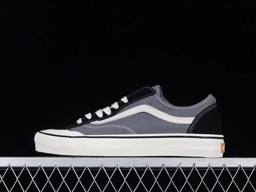 【250】[VN0A6HSBVB0]-[STYLE 136 DECON VR3 BLACK/GREY/WHITE]-[WOMAN:35-39]-[MAN:40-44]