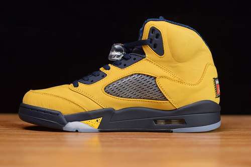 【560】[CQ9541-704]-[AIR JORDAN 5 RETRO SE MICHIGAN AMARILLO/COLLEGE NAVY]-[MAN:40.5-47.5]