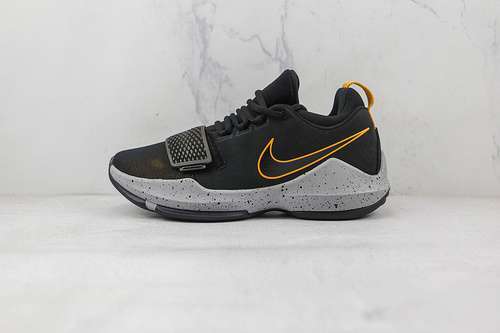 【420】[878628-006]-[PG 1 EP BLACK/UNIVERSITY GOLD-WOLF GREY]-[MAN:39-46]