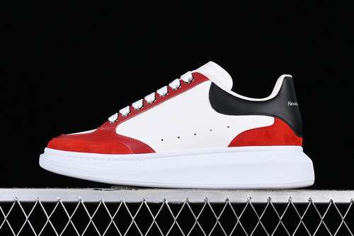 【560】[WHGP7]-[ALEXANDER MCQUEEN WHITE/BLACK/RED]-[WOMAN:35-39]-[MAN:40-45]