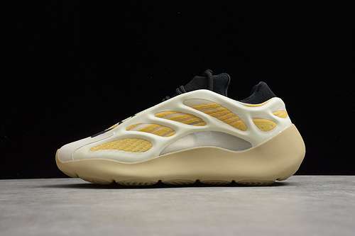 【460】[G54853]-[YEEZY 700 V3 SRPHYM BEIGE/BLACK/YELLOW]-[WOMAN:36-39]-[MAN:40-47]