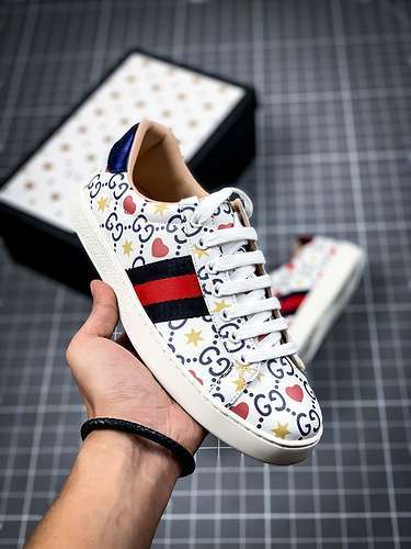 【310】[GU*CCI SNEAKERS WHITE/RED/BLACK]-[WOMAN:35-39]-[MAN:40-44]