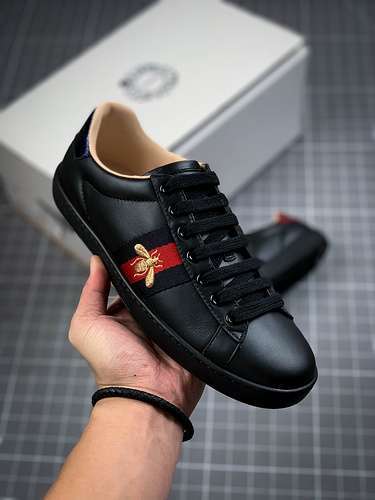 【520】[GU*CCI ACE EMBROIDERED LOW-TOP SNEAKER BLACK/GOLD/RED]-[UNISEX SIZE:35-45]