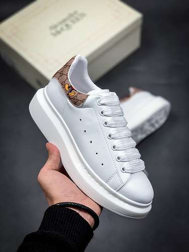 【280】[ALE*XANDER C WHITE/DARK KHAKI]-[WOMAN:35-39]-[MAN:40-44]