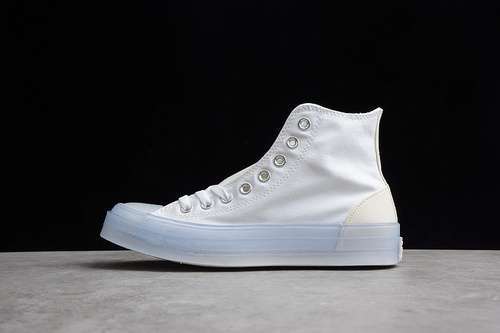 【260】[172471C]-[CHUCK TAYLOR ALL STAR HIGH CX WHITE/WHITE/LIGHT BLUE]-[WOMAN:35-39]-[MAN:40-44]