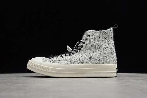 【260】[166132C]-[CHUCK TAYLOR ALL-STAR 70S HIGH WHITE/BLACK/EGRET]-[WOMAN:35-39]-[MAN:40-44]
