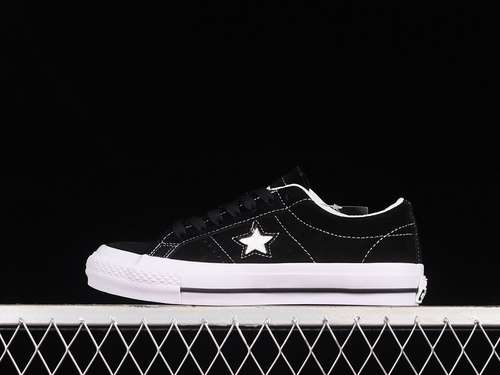 【250】[171327C]-[ONE STAR PRO BLACK/BLACK/WHITE]-[WOMAN:35-39]-[MAN:40-44]