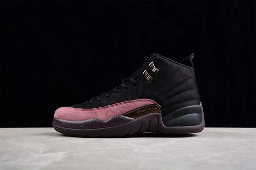 【600】[DV6989-001]-[A MA MANIÉRE X AIR JORDAN 12 RETRO BLACK/BLACK/BURGUNDY CRUSH]-[MAN:40-47.5]