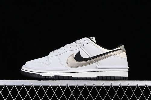 【250】[DZ2794-268]-[OTOMO KATSUHIRO X SB DUNK LOW WHITE/BLACK/SLIVER]-[WOMAN:36-39]-[MAN:40-47.5]