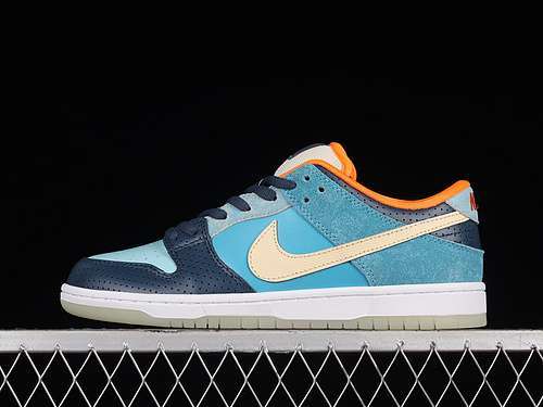 【340】[504750-474]-[SB DUNK LOW BRV BLUE /MTLC GLD STR-MNRL BL]-[MAN:39-45]