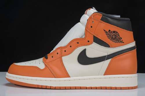 【520】[555088-113]-[AIR JORDAN 1 RETRO HIGH OG WHITE/BLACK/ORANGE]-[MAN:40-46]
