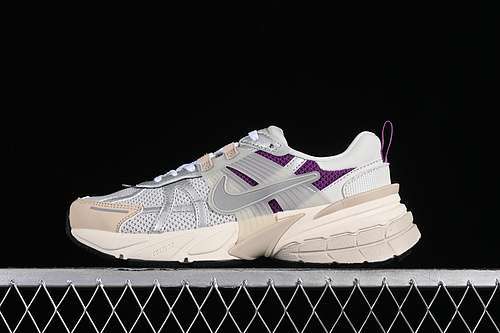 【300】[HF4305-072]-[V2K RUNTEKK 3XL LIGHT BONE/SANDDRIFT/VIOTECH/METALLIC SILVER]-[UNISEX:36-46]