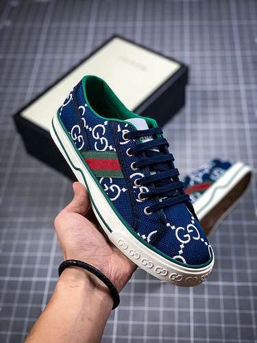 【420】[GU*CCI TENNIS 1977 PRINT SNEAKER NAVY BLUE/GREEN/RED]-[WOMAN:35-39]-[MAN:40-44]