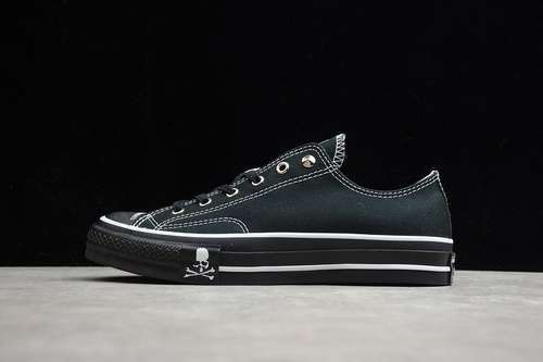 【270】[169075C]-[CHUCK TAYLOR ALL-STAR 70S LOW BLACK/BLACK/WHITE]-[WOMAN:35-39]-[MAN:40-44]