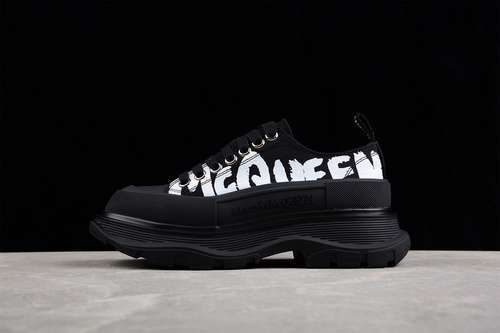 【530】[ALEXANDER MCQUEEN SNEAKERS BLACK/BLACK/WHITE]-[WOMAN:35-39]-[MAN:40-44]