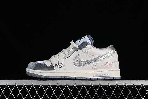 【380】[553560-053]-[AIR JORDAN 1 LOW VINTAGE GREY STEALTH/WHITE/SAIL]-[WOMAN:35.5-39]-[MAN:40-47.5]