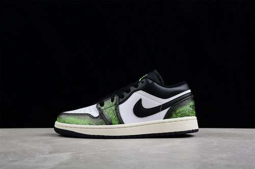 【300】[DO8244-003]-[AIR JORDAN 1 LOW SE GS WEAR-AWAY BLACK/ELECTRIC GREEN/WHITE/SAIL]-[UNISEX:36-46]