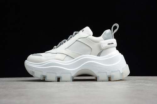 【520】[PRA*DA DADSHOES WHITE/WHITE/BLACK]-[WOMAN:35-39]-[MAN:40-44]