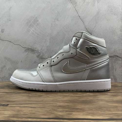 【400】[DC1788-029]-[AIR JORDAN 1 RETRO HIGH OG CO.JP TOKYO NEUTRAL GREY/WHITE/METALLIC SILVER]