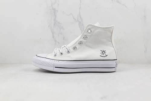 【250】[A03751C]-[RUN STAR HIKE HIGH WHITE/WHITE/BLACK]-[WOMAN:35-39]-[MAN:40-44]