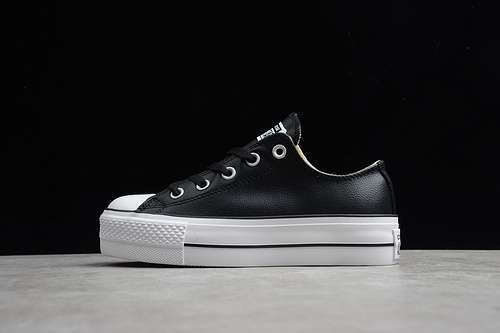 【240】[561681C]-[CHUCK TAYLOR ALL STAR LIFT CLEAN LOW BLACK/BLACK-WHITE]-[WOMAN:35-40]