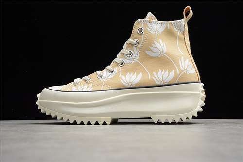 【280】[171921C]-[RUN STAR HIKE HIGH SUMMER SPIRIT SESAME/EGRET/BLACK]-[WOMAN:35-39]-[MAN:40-44]