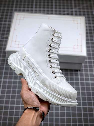 【550】[ALE*XANDER MCQUEEN HIGH WHITE/WHITE/WHITE]-[WOMAN:35-40]