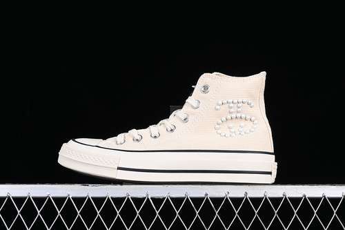 【230】[A02051C]-[CONVERSE STUSSY CHUCK 70 HIGH 1970S FOSSIL/NATURAL IVORY/BLACK]-[UNISEX:35-44]