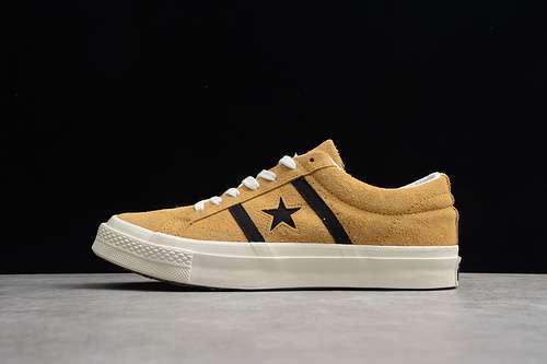 [58-56-64]-[163268C]-[ONE STAR ACADEMY LOW OX AMBER OHRE/BLACK/EGRET]-[WOMAN:35-39]-[MAN:40-44]