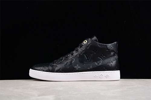 【430】[L*V MID BLACK/BLACK/WHITE]-[MAN:40-44]