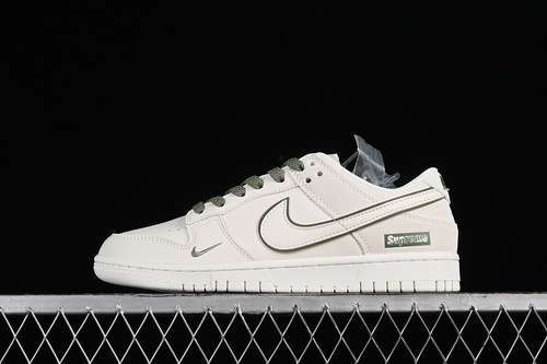 【360】[DQ1098-391]-[SB DUNK LOW SUPREME OFF WHITE/GREEN]-[WOMAN:36-39]-[MAN:40-45]