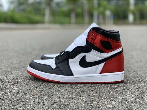 【600】[CD0461-016]-[AIR JORDAN 1 RETRO HIGH SATIN BLACK TOE BLACK/WHITE/RED]-[UNISEX:36-44.5]