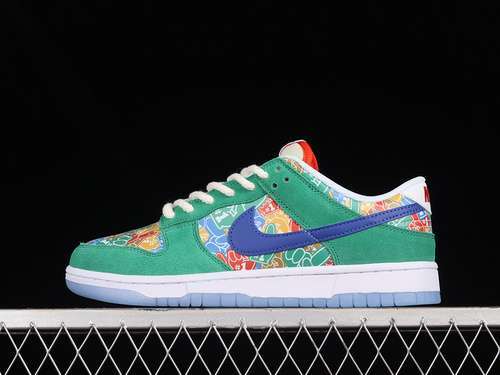 【300】[DZ5184-300]-[SB DUNK LOW FOAM FINGER STADIUM GREEN/UNIVERSITY RED/OLD ROYAL]-[UNISEX:36-47.5]