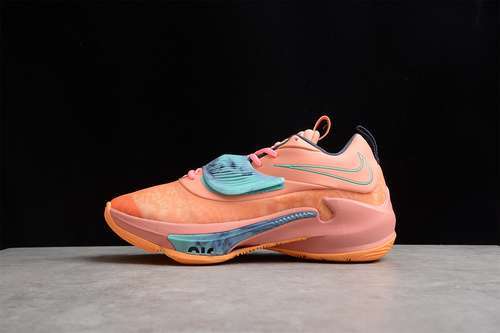 【340】[DA0695-600]-[ZOOM FREAK 3 STAY FREAKY CRIMSON BLISS/DYNAMIC TURQUOISE/MELON TINT/THUNDER BLUE]