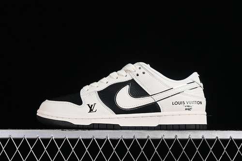 【360】[BB8766-208]-[SB DUNK LOW L*V BLACK/WHITE]-[WOMAN:36-39]-[MAN:40-45]