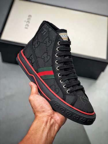 【480】[GU*CCI TENNIS 1977 PRINT SNEAKER BLACK/GREEN/RED]-[WOMAN:35-39]-[MAN:40-44]